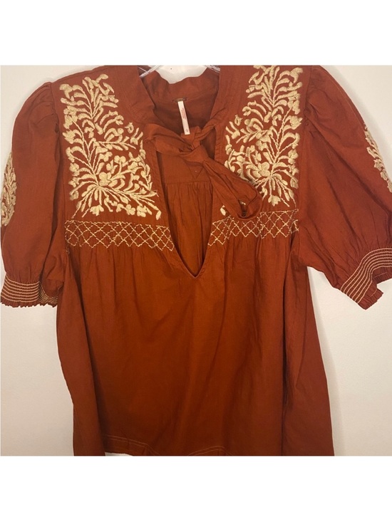 Free People Tops - Free People Rust Embroidered Peasant Blouse
